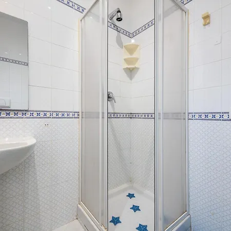 Bilocale Con Piscina A דירה *
