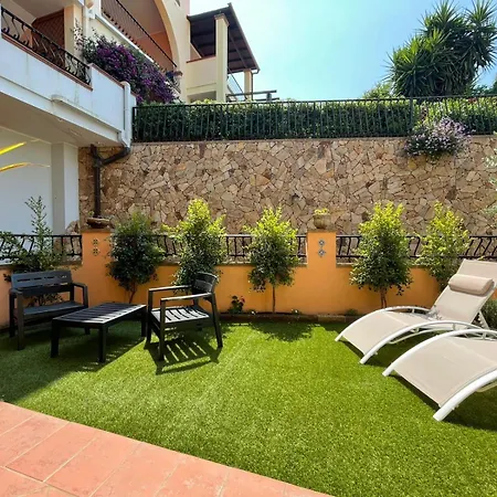 Bilocale Con Piscina A Apartment Villasimius